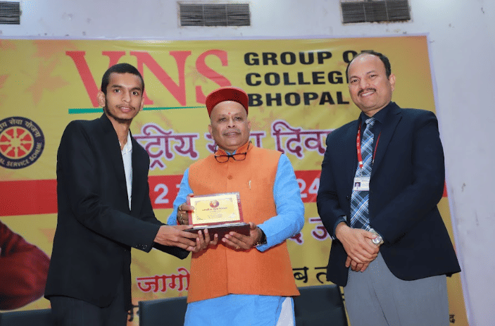 VNS Group of Institutions, Faculty of Pharmacy Bhopal Yuva Divas photo 7